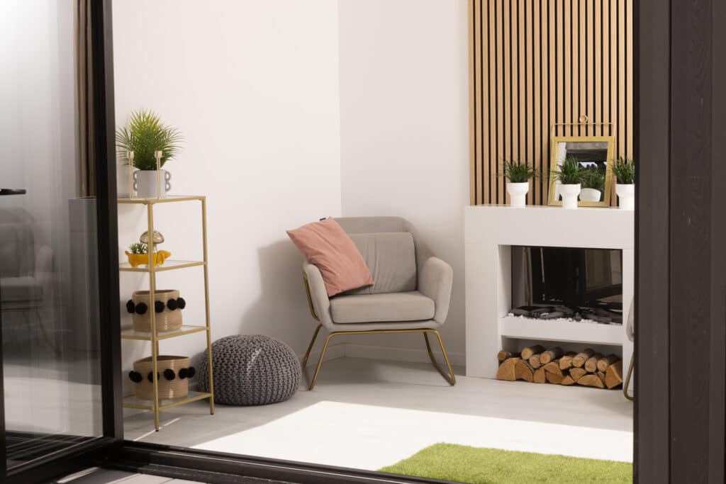 pent-garden-room-with-bi-fold-doors-by-roundpeg