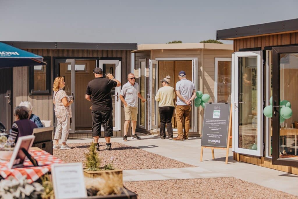 Bespoke-summerhouses-by-Roundpeg-Outdoor-Buildings